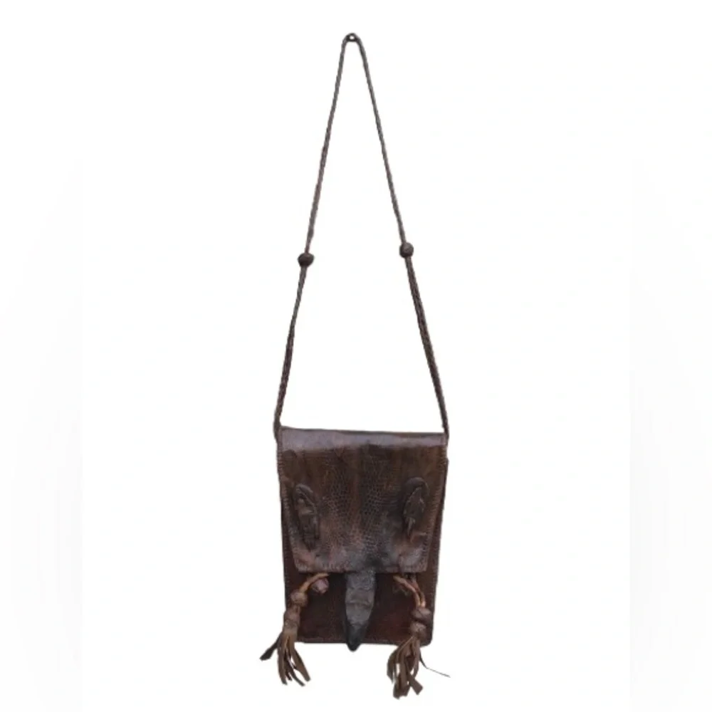 Vintage Exotic Lizard Head Feet Leather Handmade Crossbody Bag